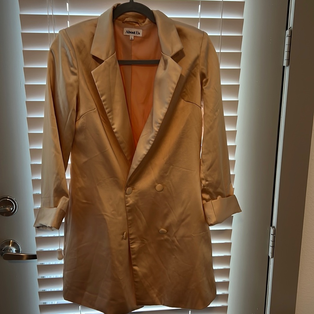 Never Worn. Revolve About Us Blazer Dress - medium